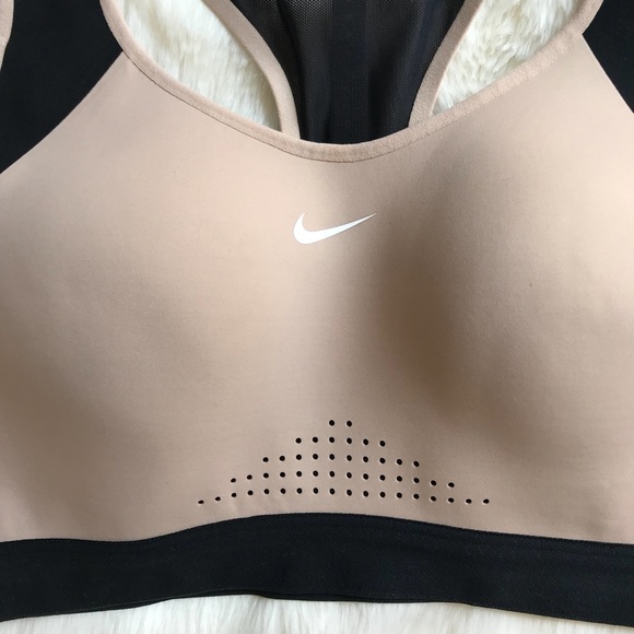 Nike Nude High Support Sports Bra - Picture 6 of 8